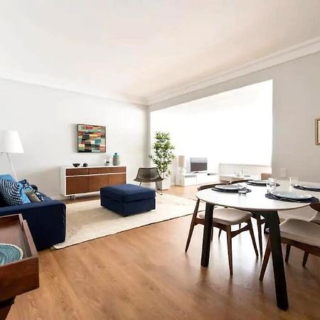 Elegant And Bright Apartment In Estoril Zewnętrze zdjęcie